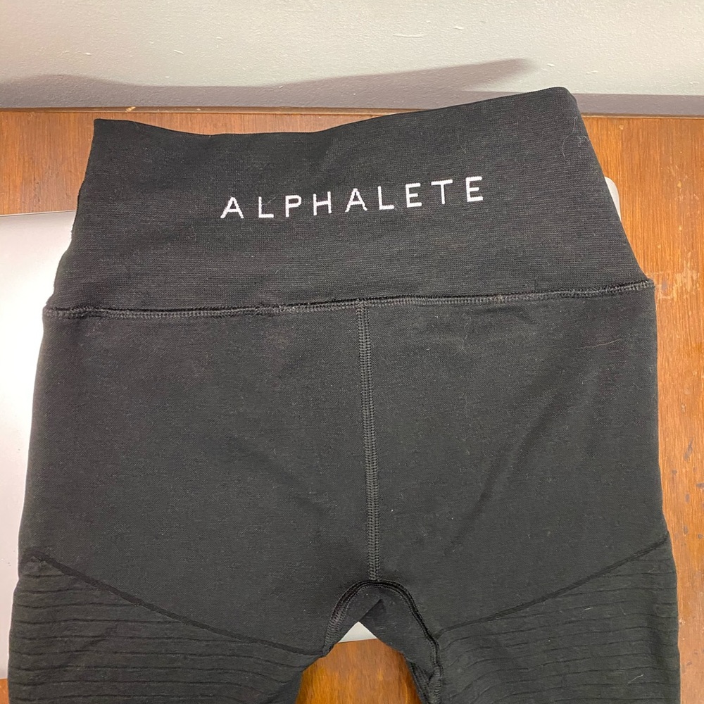 Alphalete leggings